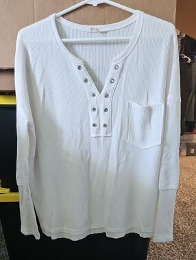 Men's White Waffle Henley Long-Sleeve Shirt with Pocket